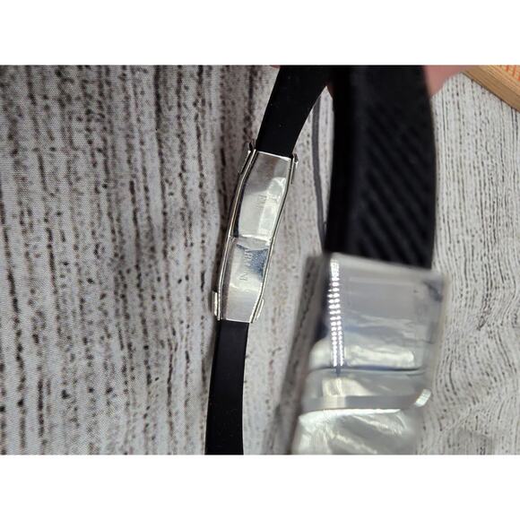 Emporio Armani Rubber & Steel Bracelet 37681 - Picture 11 of 13